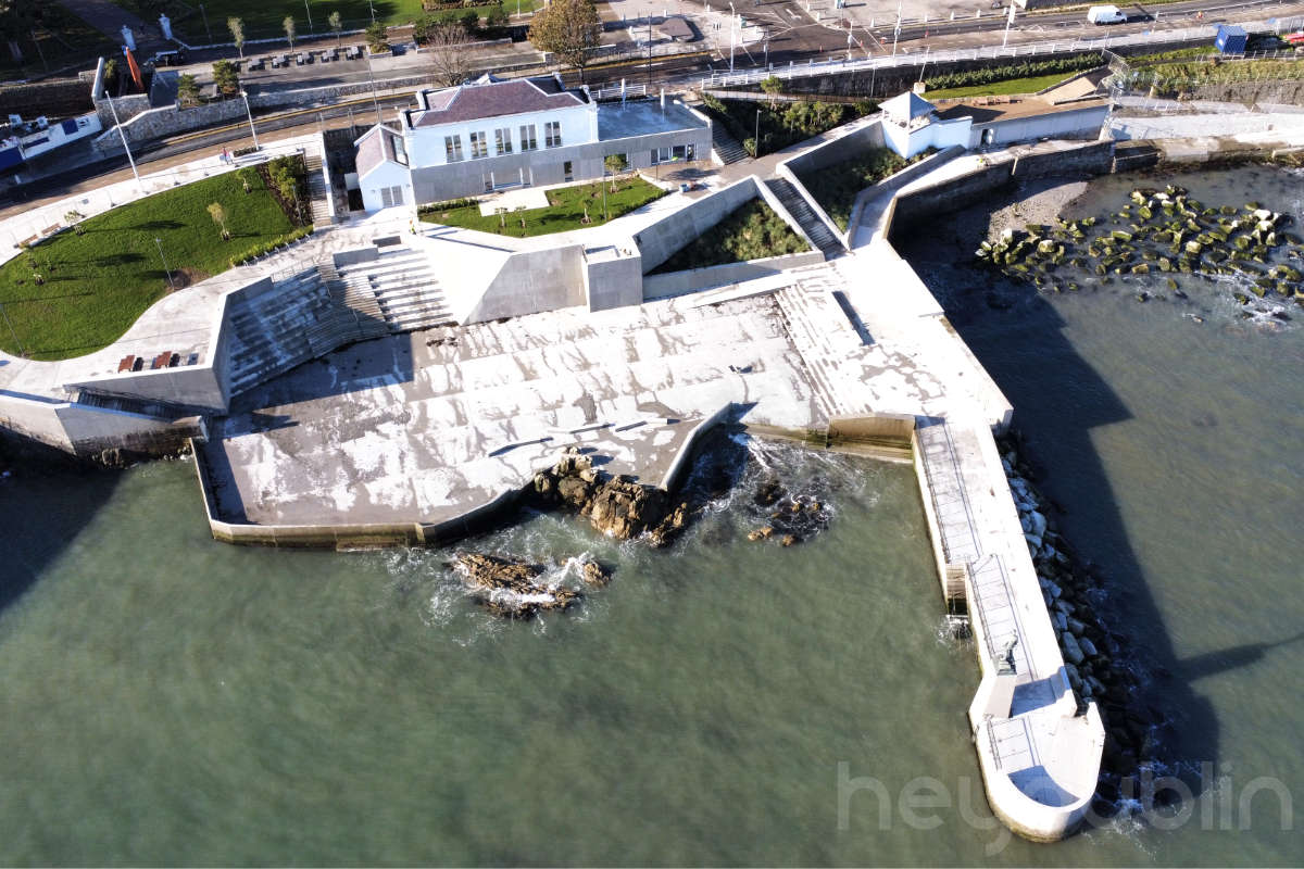 → The Dun Laoghaire Baths in Dublin South HeyDublin